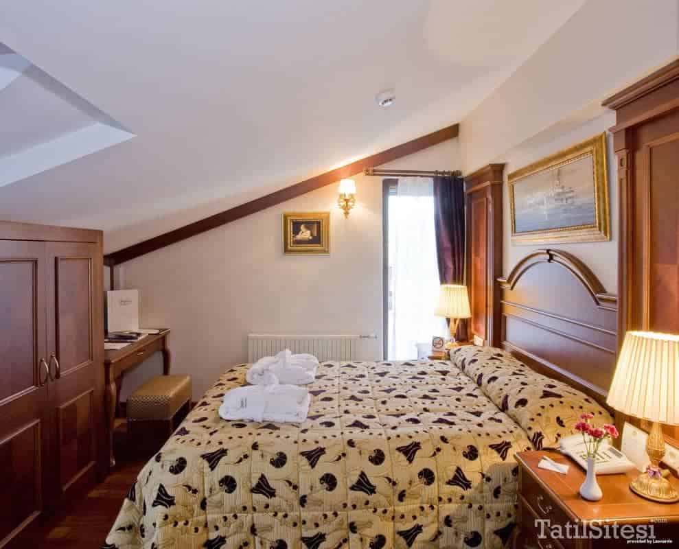 GLK Premier Regency Suites & Spa